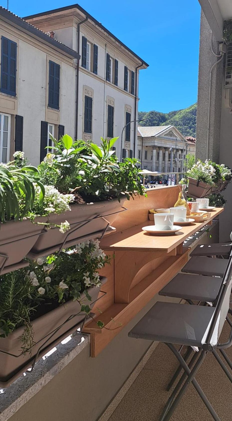 The Window On The Theatre And The Cathedral - Luxury Apartment Como Eksteriør billede
